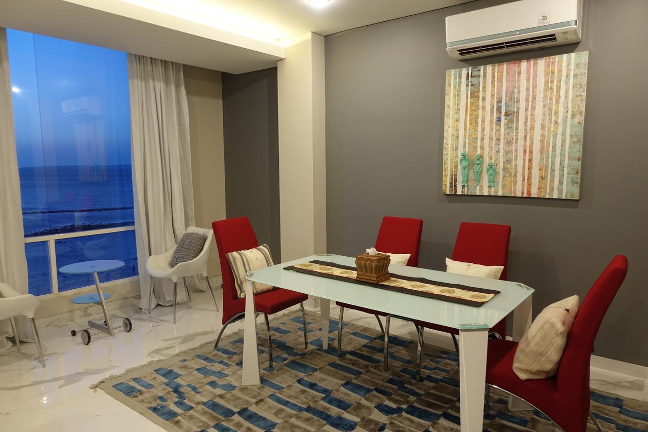 M Hotel Kupang Kupang  Dış mekan fotoğraf